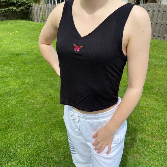 Butterfly Top🦋 - Picture 3 of 3
